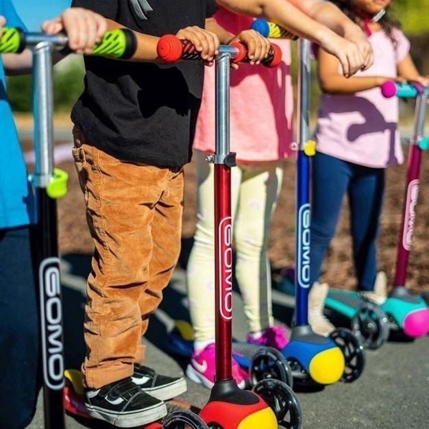 New Arrival! GOMO 3 Wheel Kids' Kick Scooter Red, Sports Equipment