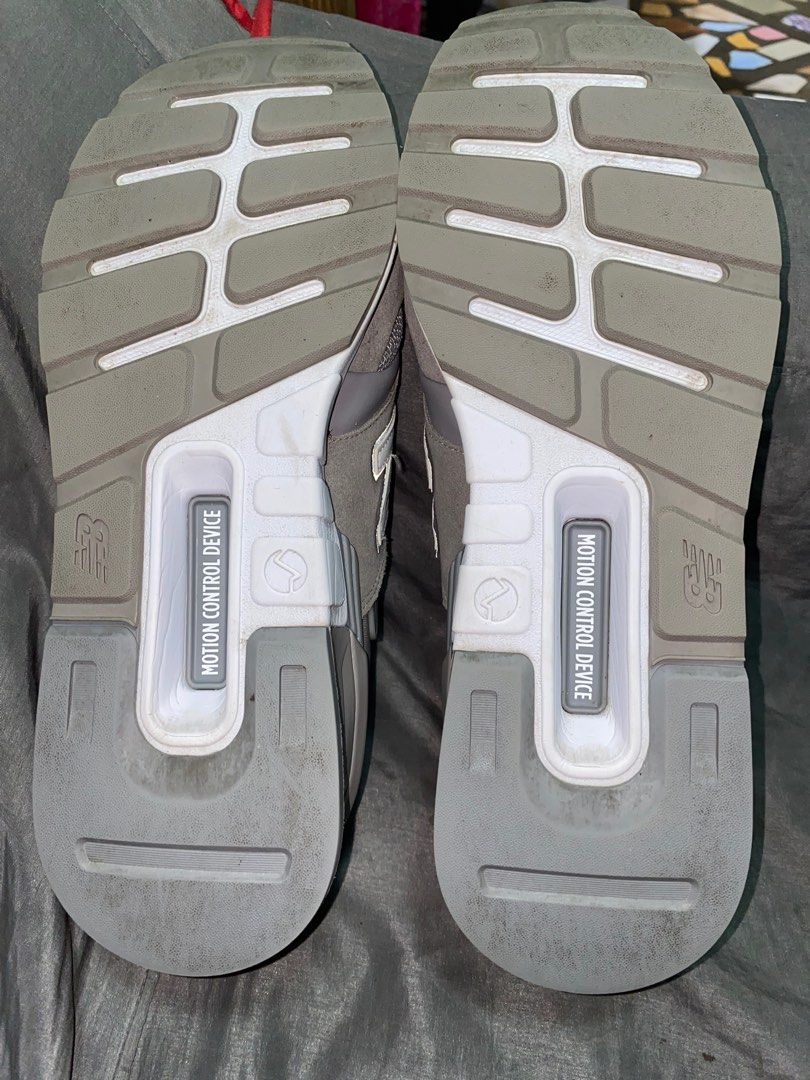 New Balance Men's 997 Sport V1 Sneaker (PRELOVED), Men's Fashion