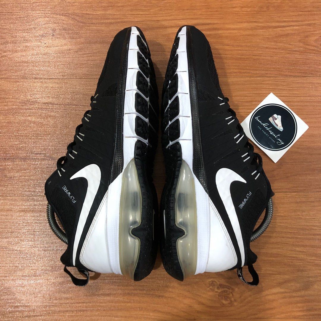 Nike air max discount tr1 18 flywire