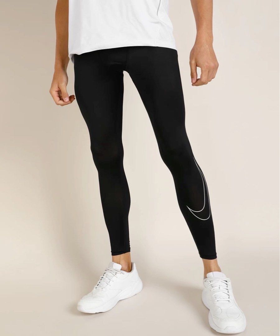 全新未剪牌Nike Pro Men's Tights 男裝黑色Black Base Layer Leggings Size M 中碼2款, 男裝,  褲＆半截裙, 沙灘褲- Carousell