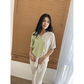Nyla gala top