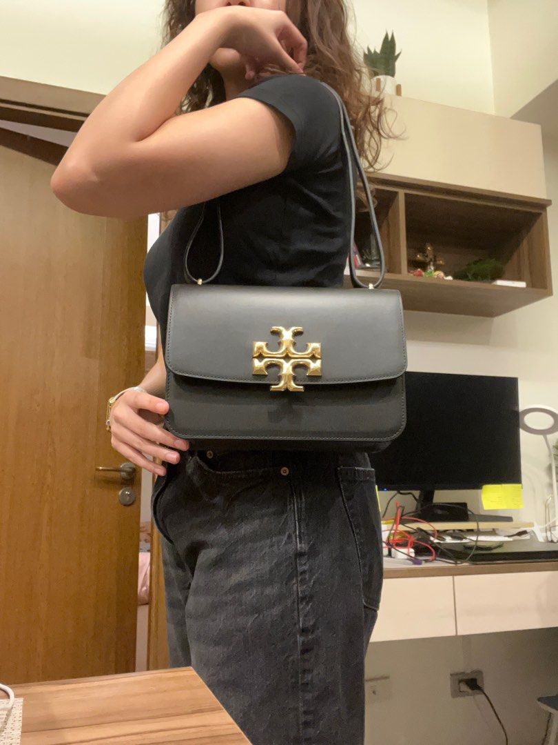ON-HAND] TORY BURCH - Eleanor Medium (with leather strap), Luxury, Bags &  Wallets on Carousell