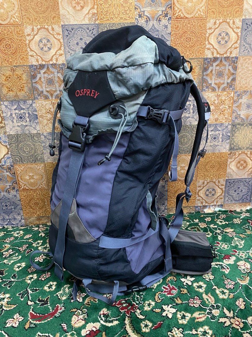 Osprey shop stratos 32