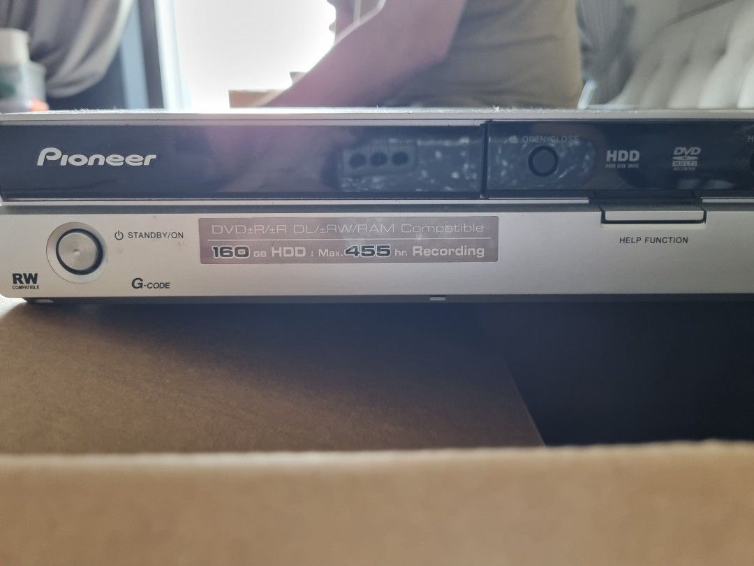 Pioneer DV-2042K Multi-System Disc Player with USB & Karaoke