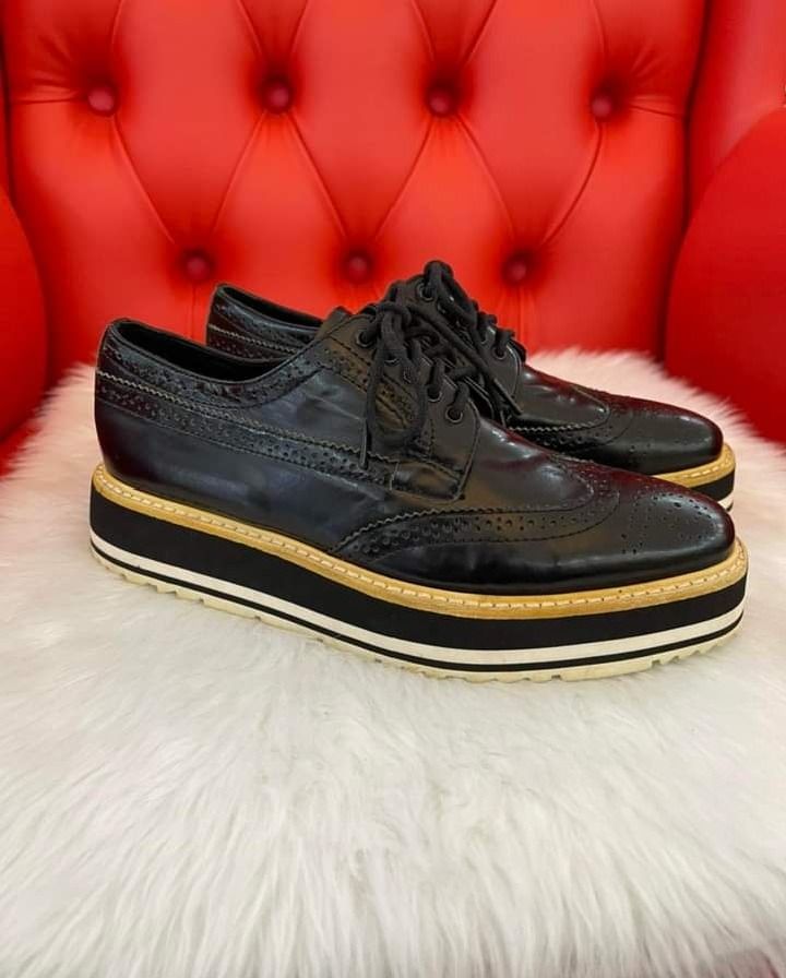 ?♥️Prada Black Leather Wingtip Platform Derby Shoes Size 36, Luxury,  Sneakers & Footwear on Carousell