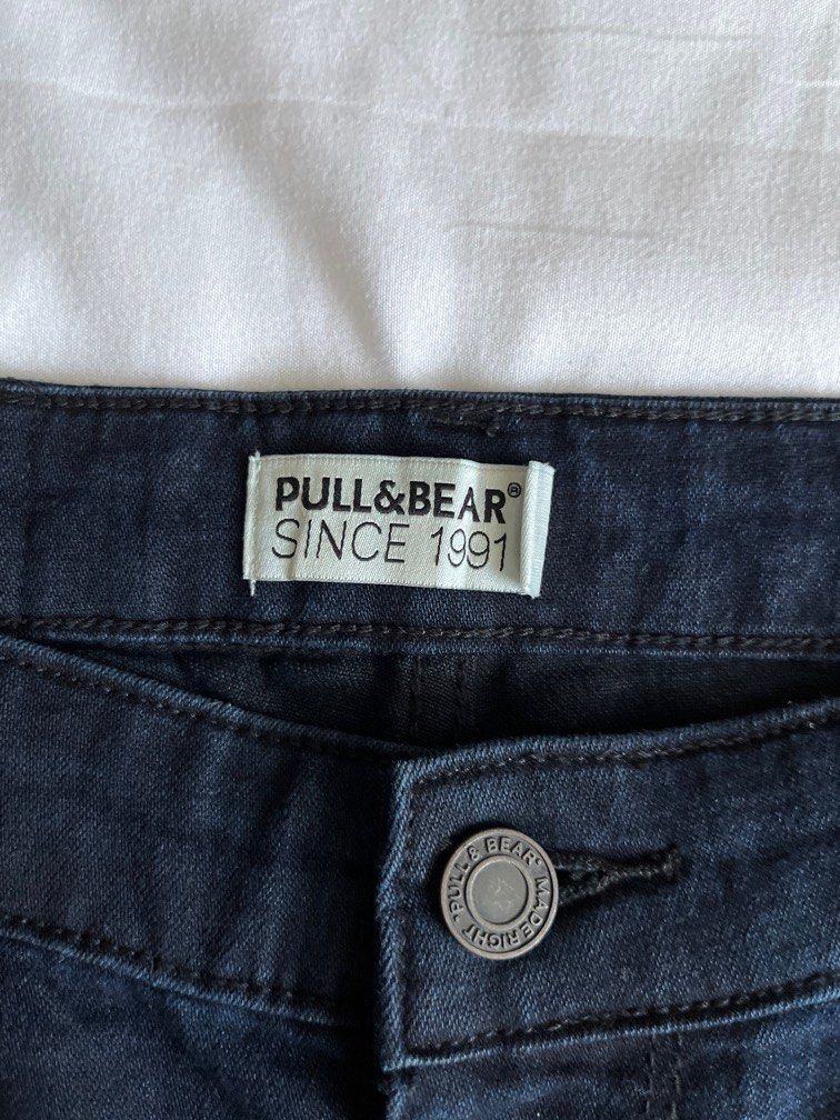 Pull&Bear Dark Blue Jeans (Category: Jeans) located in Quezon City. Submitted by raymond3621 (Listing ID 1196208033, Image 2). Description: .