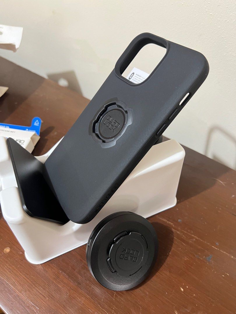 QuadLock Case for iPhone 13 Pro Max and Desktop Charging Mount, Mobile