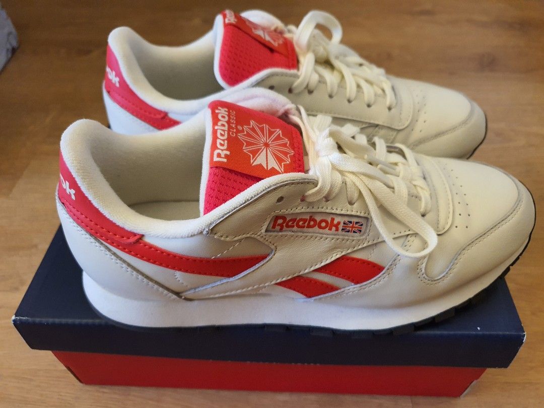 Reebok royal red sale