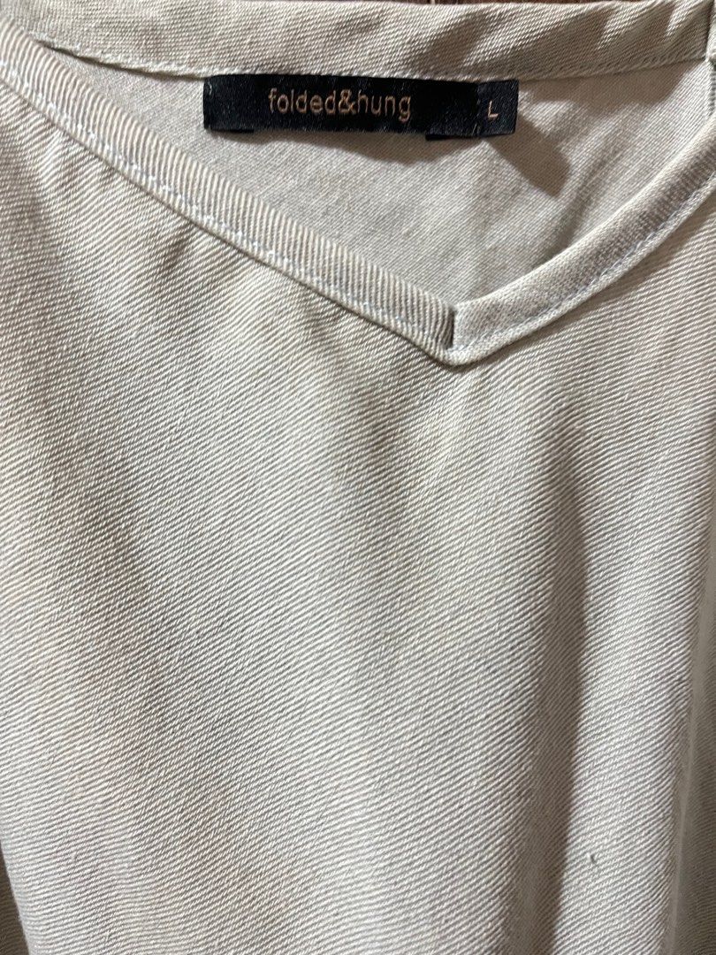 Sexy top F&H (Category: Sleeveless) located in Antipolo. Submitted by tmba1920 (Listing ID 1196240088, Image 3). Description: Take these two for only ₱250 Light and Dark denim sexy top With zipper on side F&H brand. Good condition.