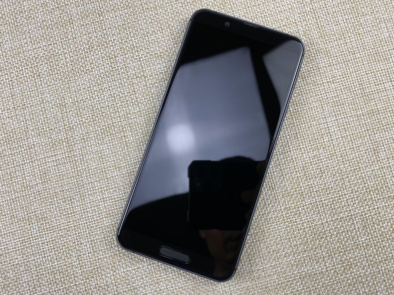 📱 新淨Sharp AQUOS Sense3 指紋Face ID Android 11 (4+64gb) NFC