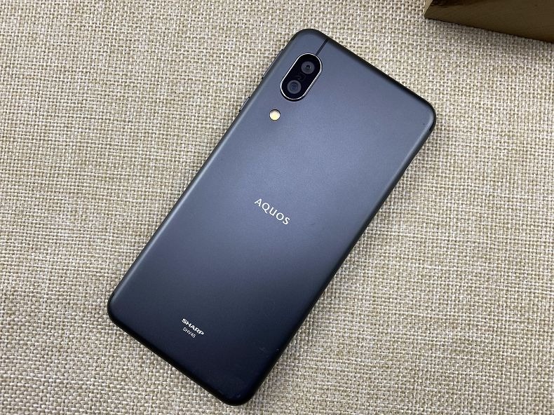 📱 新淨Sharp AQUOS Sense3 指紋Face ID Android 11 (4+64gb) NFC