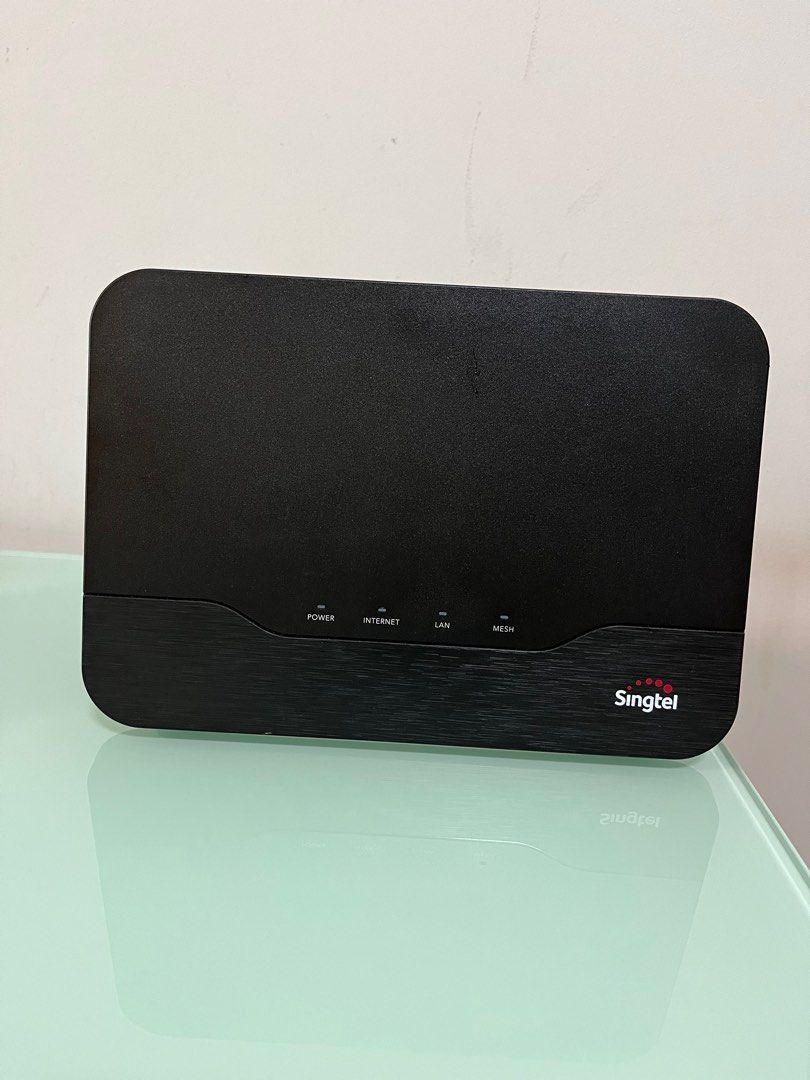 Singtel Mesh Router, Computers & Tech, Parts & Accessories, Networking ...