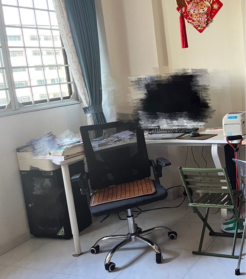 desk Best for WFH, Furniture & Home Living, Furniture