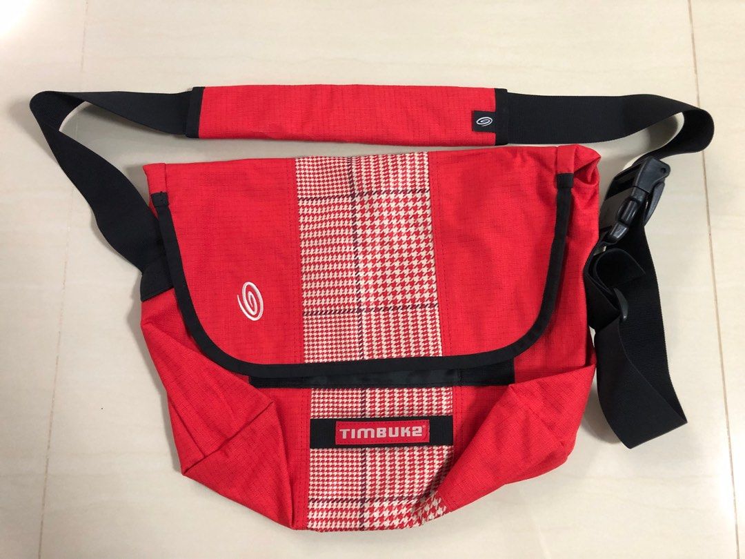 Timbuk2 Messenger Bag, Men's Fashion, Bags, Sling Bags on Carousell