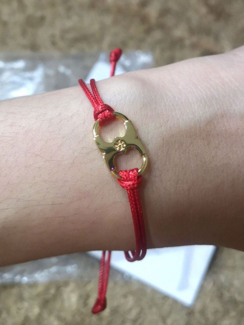 Tory Burch Red String Bracelet, Women's Fashion, Jewelry & Organizers,  Bracelets on Carousell