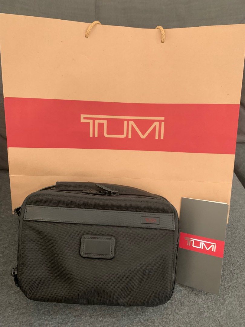 Tumi alpha hotsell 2 clutch