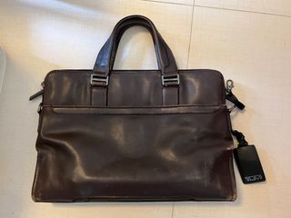 （分類：）位於 。 由 drivo251 提交（商品編號 1196234008，圖片 1）。簡介： 。