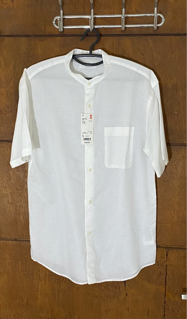 Uniqlo Linen shirt, Men's Fashion, Tops & Sets, Tshirts & Polo Shirts on Carousell