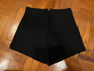 (Category: ) located in . Submitted by oinksforsale (Listing ID 1196371635, Image 1). Description: .