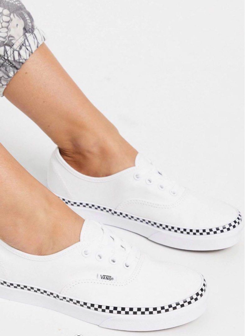 Foxing slip cheap on vans