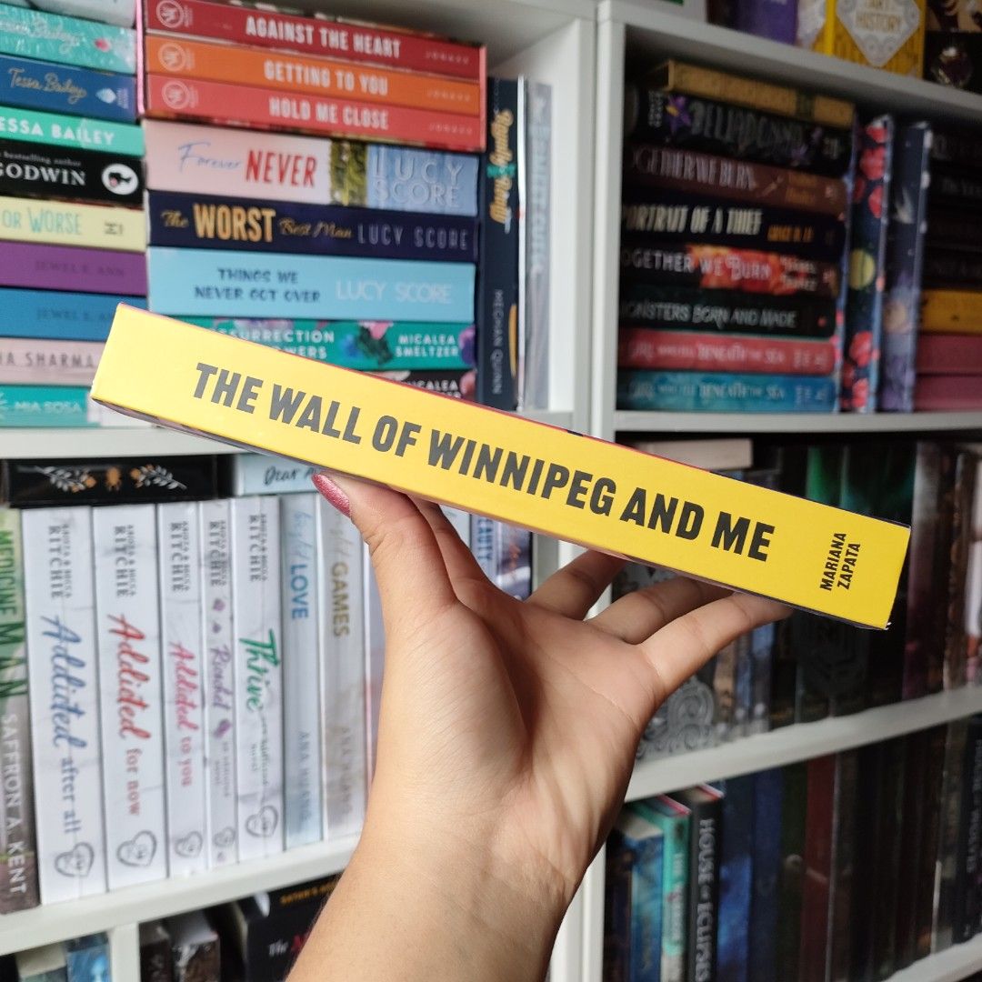 Wall of Winnipeg and Me (Mariana Zapata) *Indigo Pub*, Hobbies & Toys