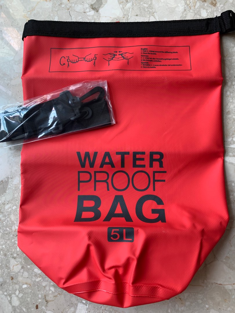 Brand New Waterproof Dry Bag 5L, Sports Equipment, Other Sports