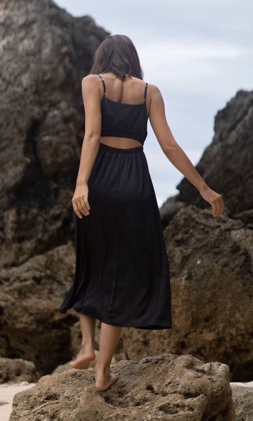 yhf material girl midi dress in black Women s Fashion Dresses Sets Dresses on Carousell