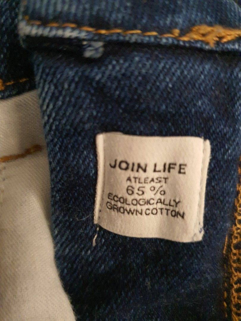 Jeans join life store