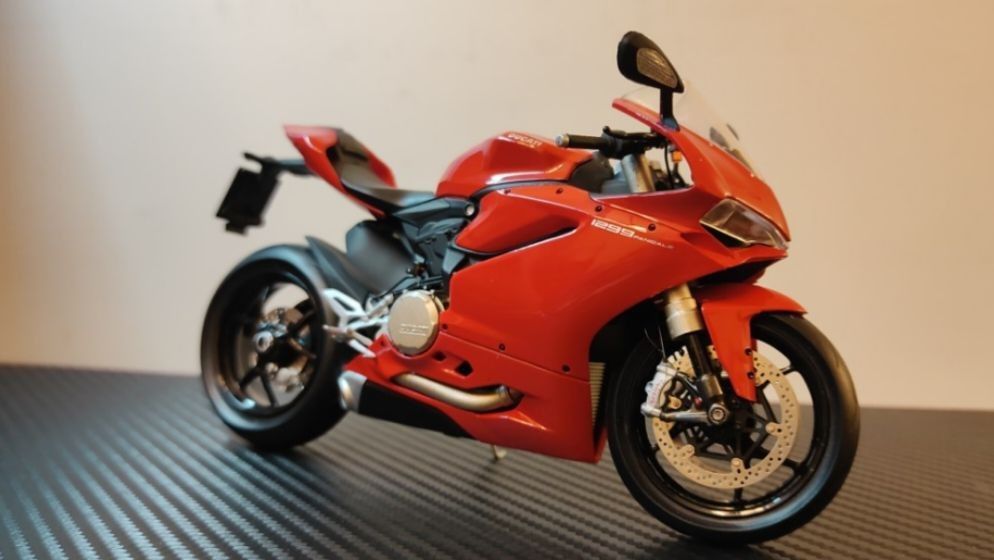 □TSMモデル 1/12 2015 ドゥカティ パニガーレ 1299