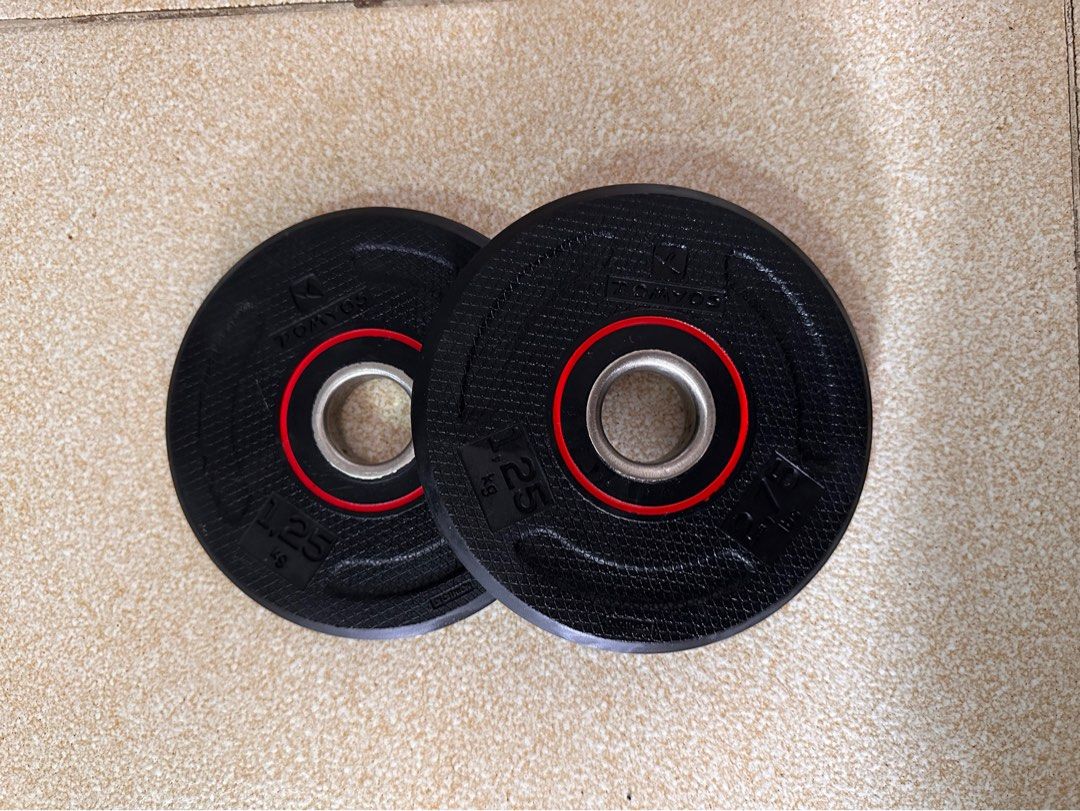 1.25 KG barbell plates, Sports Equipment, Exercise & Fitness, Weights & Dumbbells on Carousell