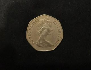 1983 Great Britain Queen Elizabeth II 50 Pence Coin