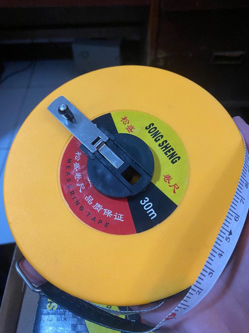 30m measuring tape: broken hinge but can be fixed (Category: Construction Tools & Equipment) located in Las Pinas. Submitted by johnsantos10 (Listing ID 1196427635, Image 2). Description: 30m measuring tape. Broken hinge only but can be fixed for hinge to function again. Selling for a really low price.