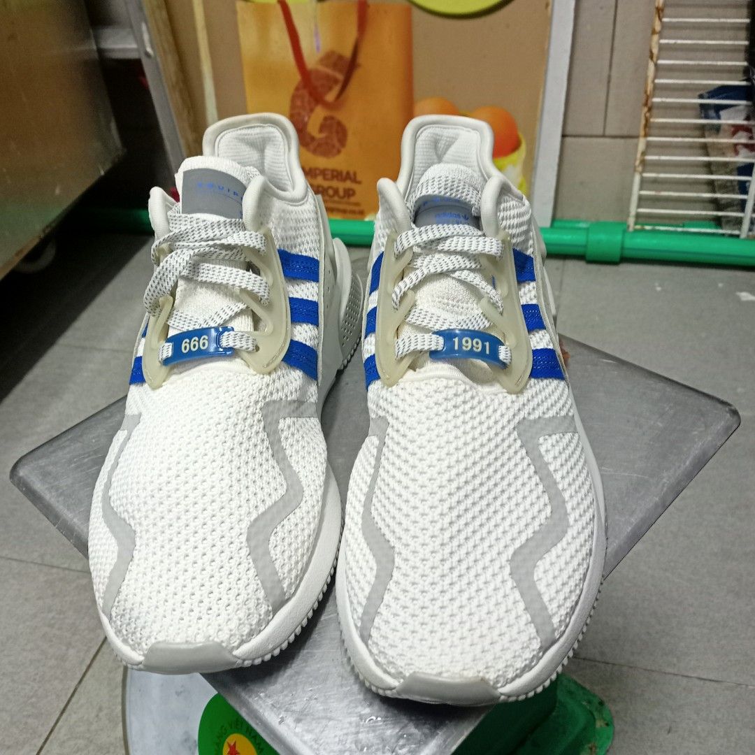 Adidas equipment, Fesyen Pria, Sepatu , Sneakers di Carousell