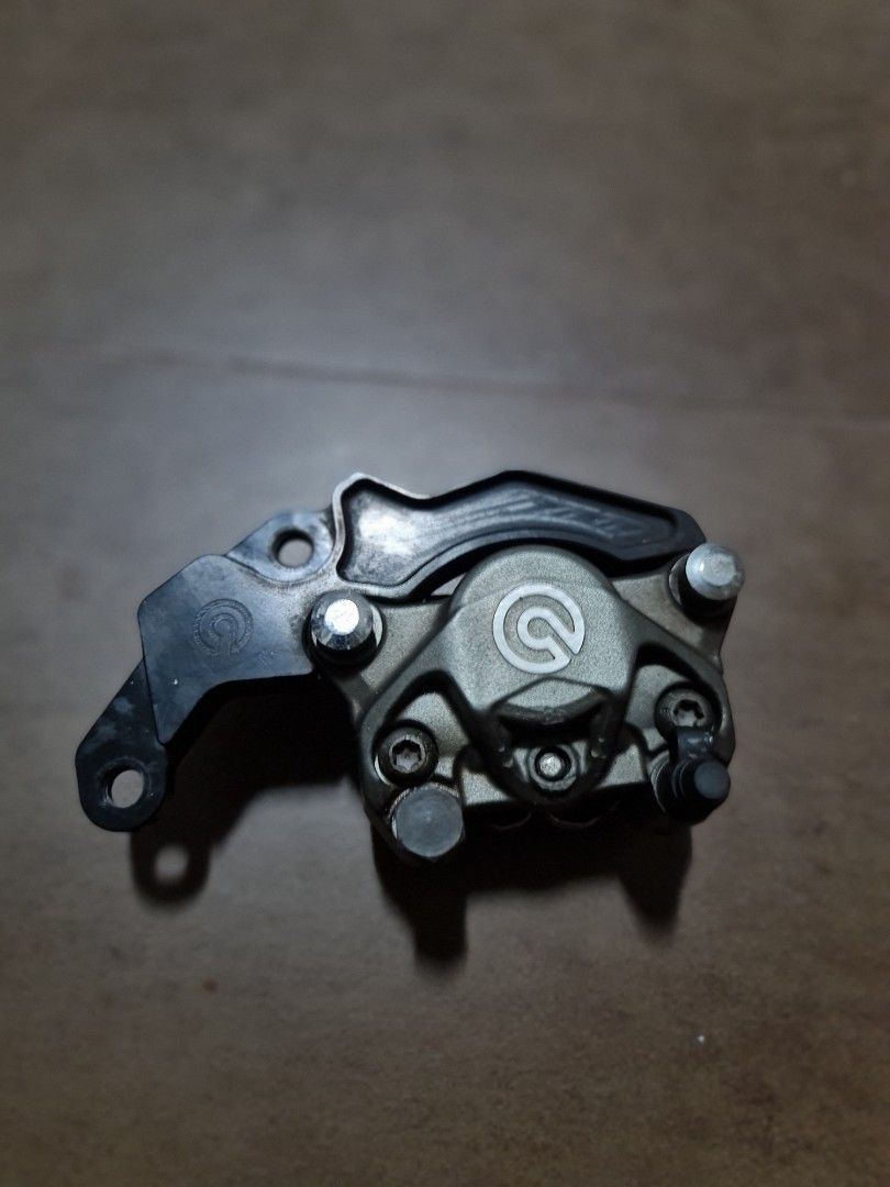 Aerox Brembo Caliper, Motorcycles, Motorcycle Accessories on Carousell