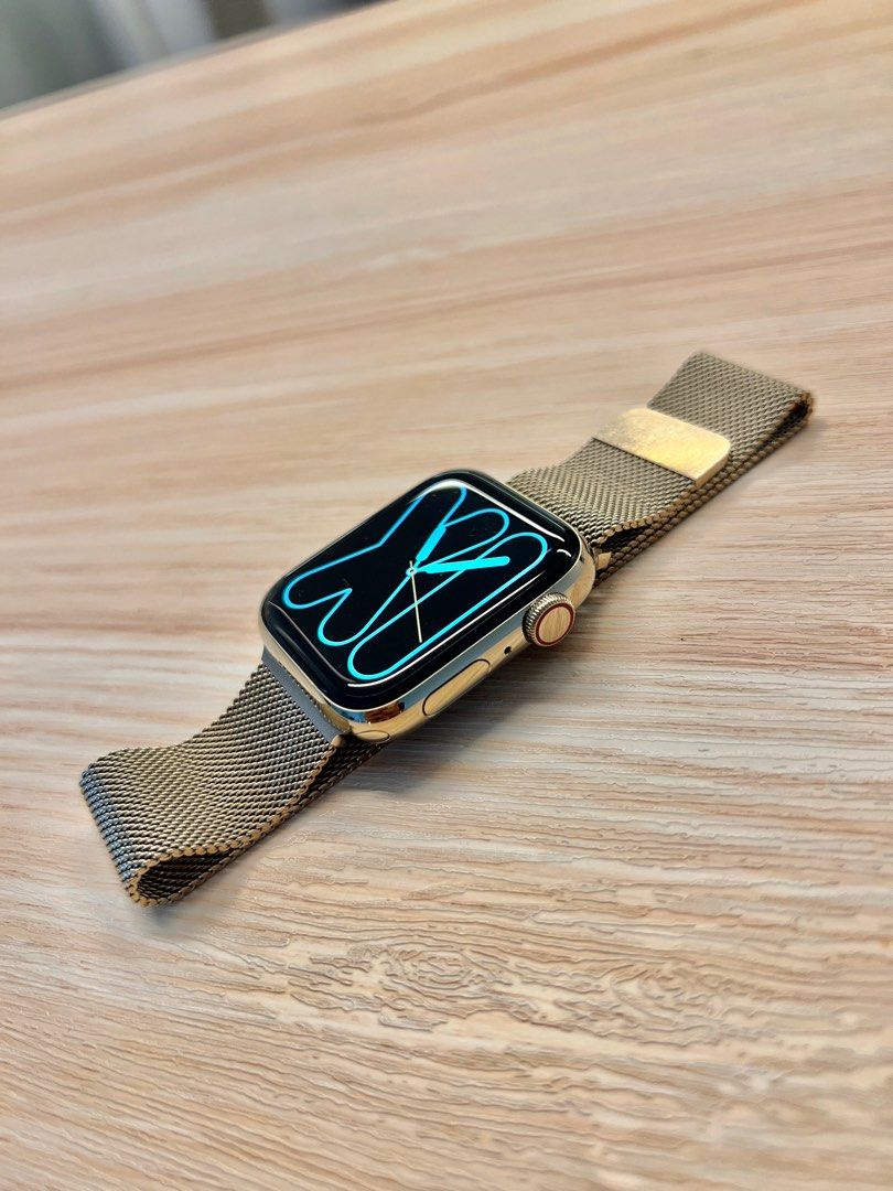 Apple Watch Series 6 44mm in Gold Stainless Steel GPS Cellular