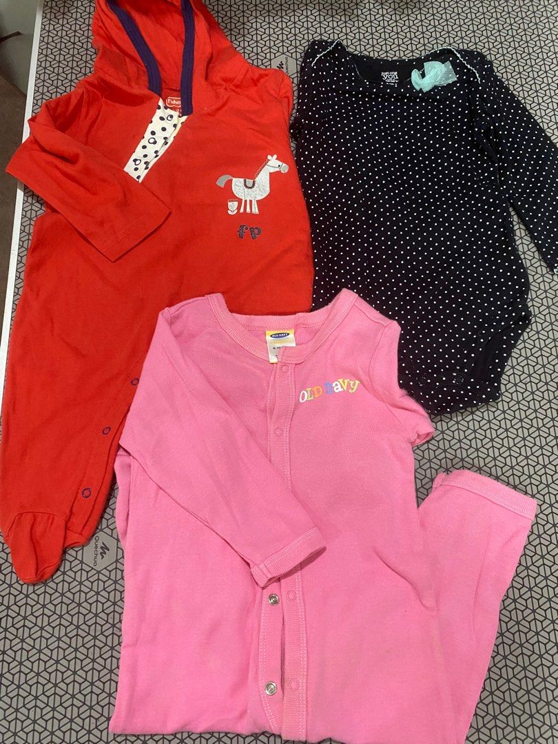 Baby Onesie Bundle (Category: Babies & Kids Fashion) located in Muntinlupa City. Submitted by rmsalberto (Listing ID 1196591718, Image 1). Description: Guaranteed authentic Size 12mos With Minor signs of use and some stains As is where is Shipping shouldered by buyer Payment first via bpi or gcash .