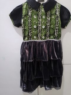 Baju anak perempuan