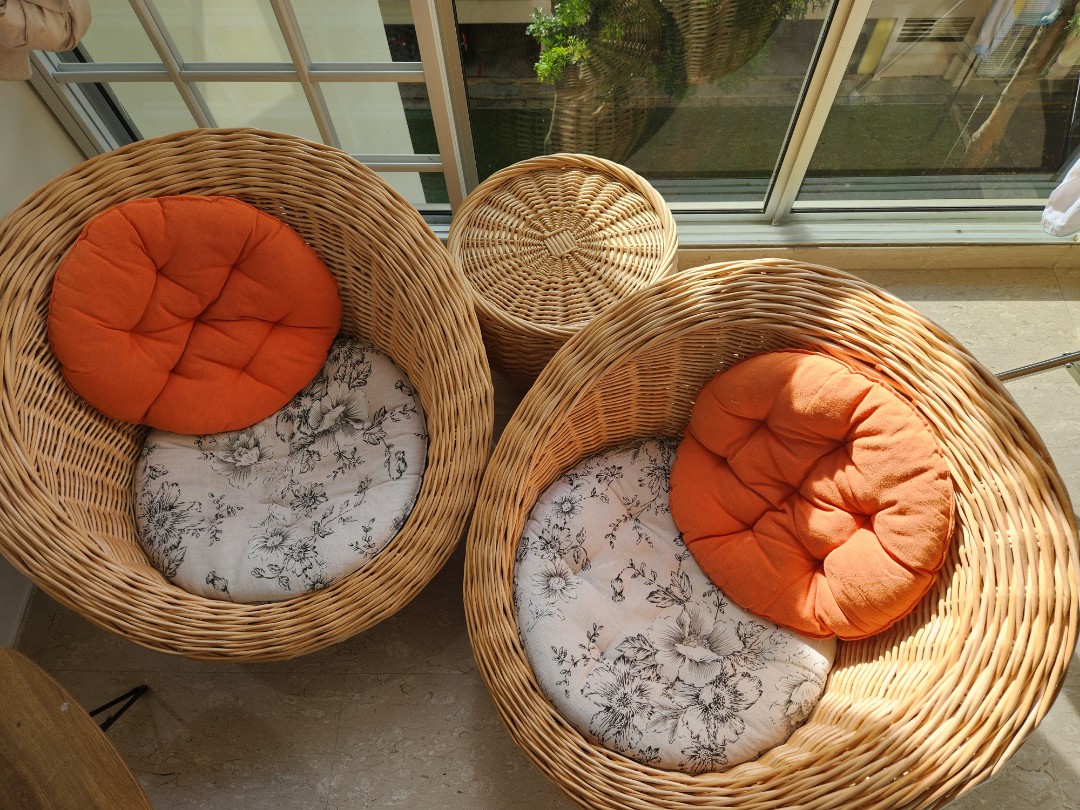 Balcony seat / outdoor seating, Furniture & Home Living, Outdoor