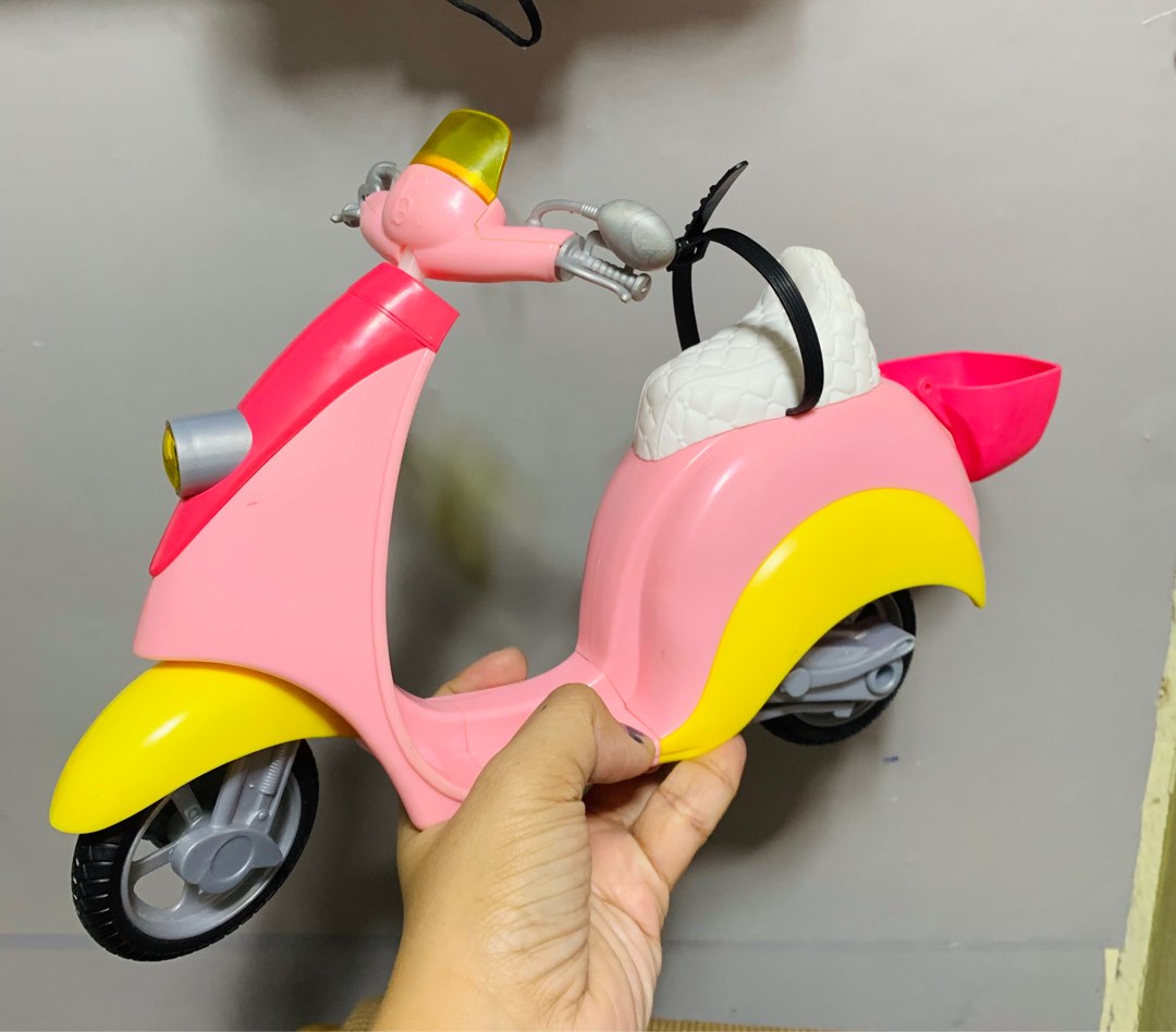 Barbie mototbike, Hobbies & Toys, Toys & Games on Carousell