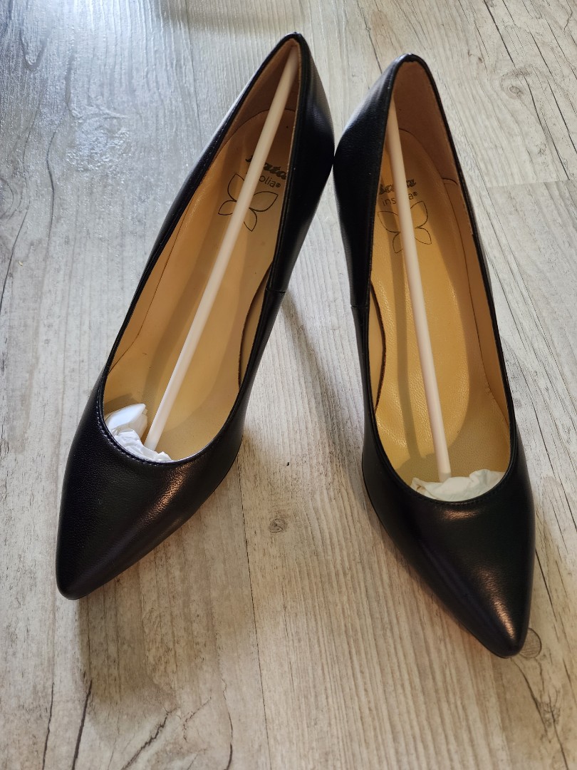 Bata High heel shoes - Black, Luxury, Sneakers & Footwear on Carousell