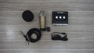 Behringer U-PHORIA Home Studio Recording Interface