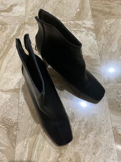 Black boots 40