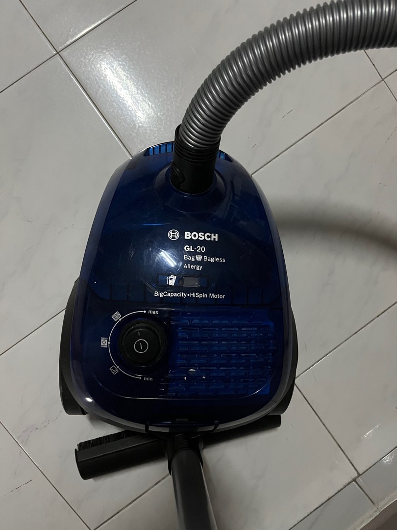 Bosch Bagless Vacuum Cleaner, TV & Home Appliances, Vacuum Cleaner