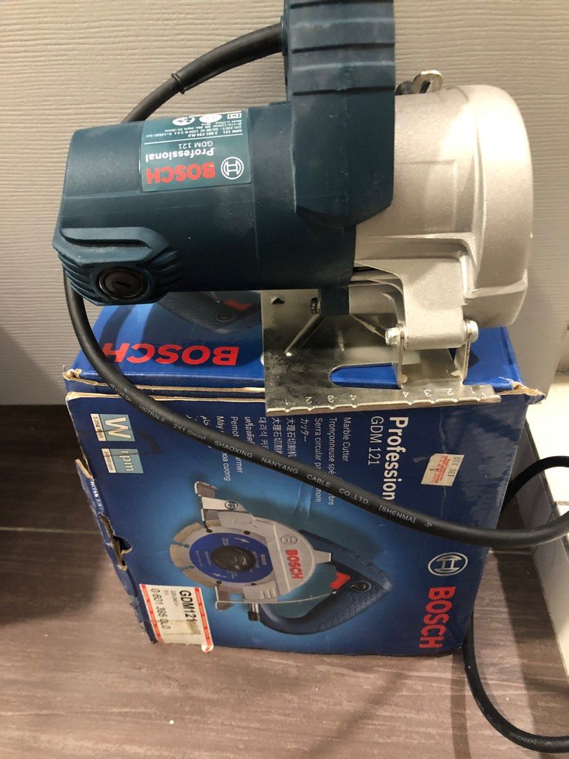 Bosch GDM 121, Furniture & Home Living, Home Improvement & Organisation