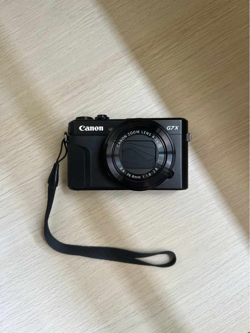 Canon G7X Mark II Point & Shoot Camera, Photography, Cameras on Carousell