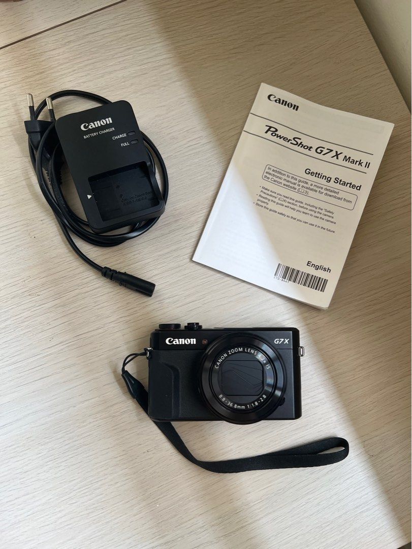 Canon G7X Mark II Point & Shoot Camera, Photography, Cameras on Carousell