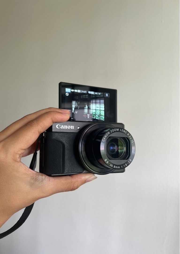 Canon G7X Mark II Point & Shoot Camera, Photography, Cameras on Carousell