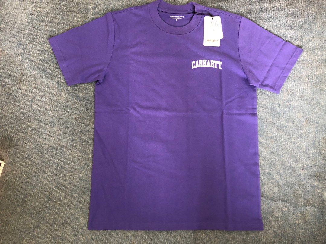 Carhartt university t shirt 2022. Slim fit. Men s Fashion Tops