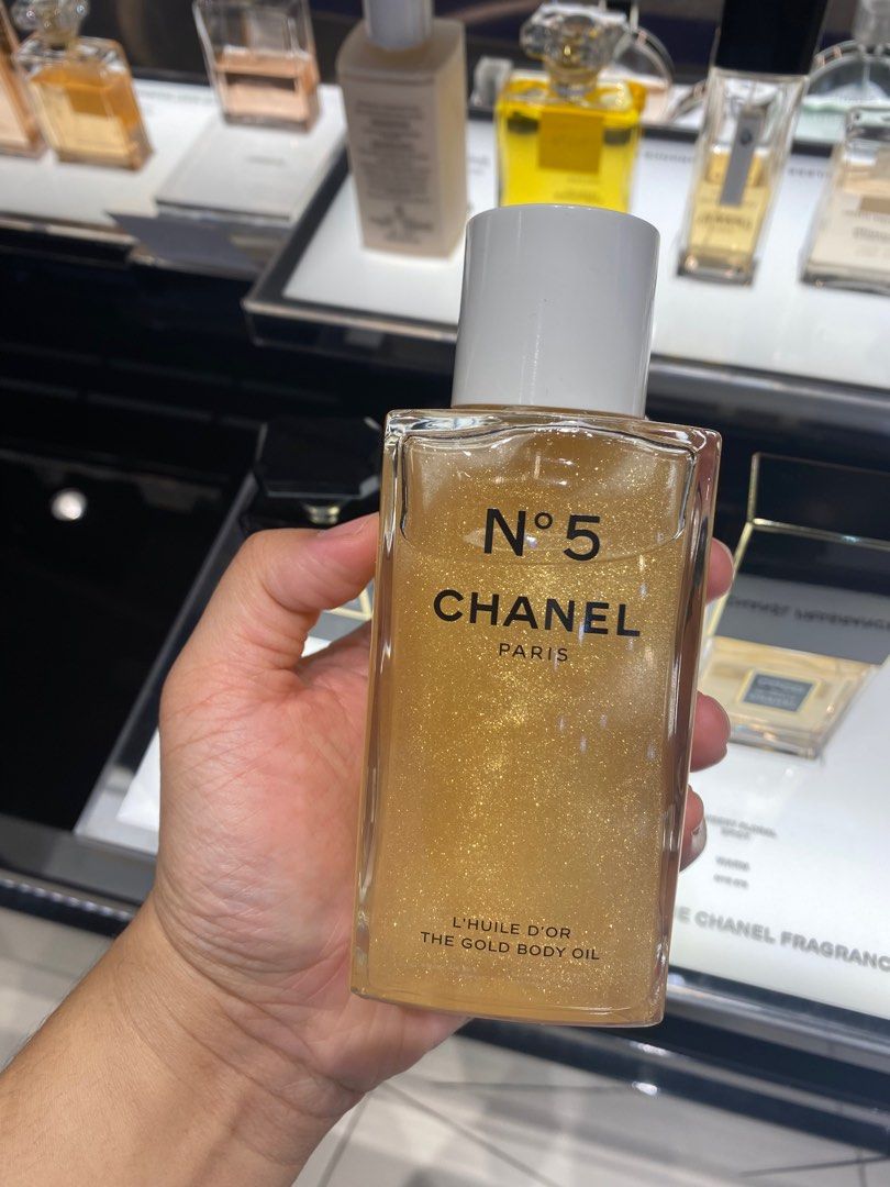 L'HUILE D'OR CHANEL NO5 GOLD BODY OIL #chanelno5 #limitededition #perfume  #chanelperfume #designer 