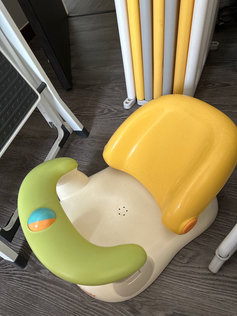 Combi bath chair, Babies & Kids, Baby Nursery & Kids Furniture, Kids